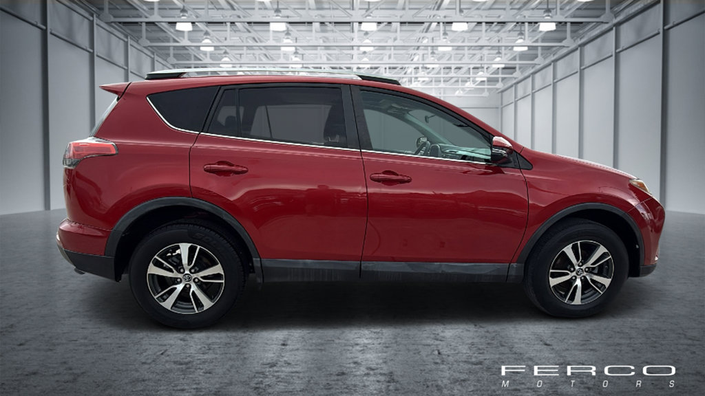 Used 2016 Toyota RAV4 XLE FWD image 6