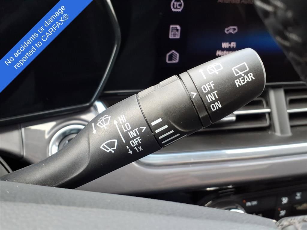 Used 2025 Chevrolet Trax ACTIV w/ Sunroof Package image 22