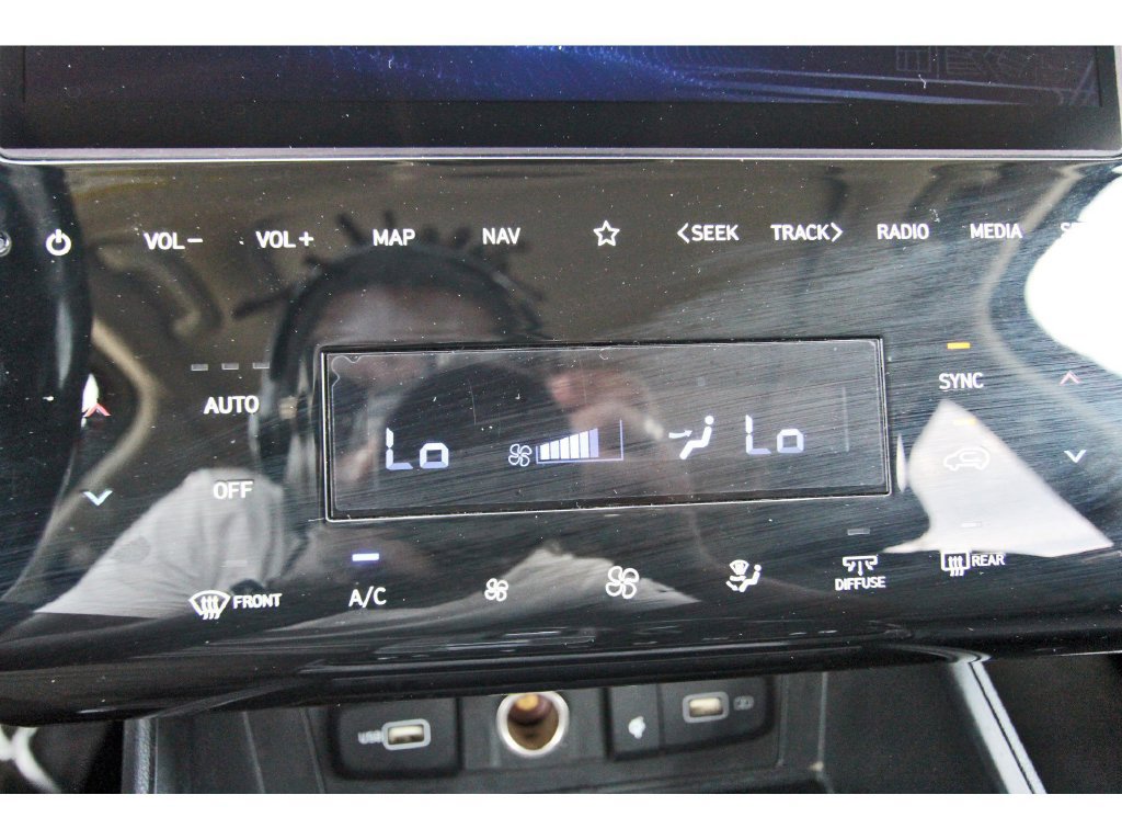 Used 2023 Hyundai Tucson Limited AWD/4WD image 26