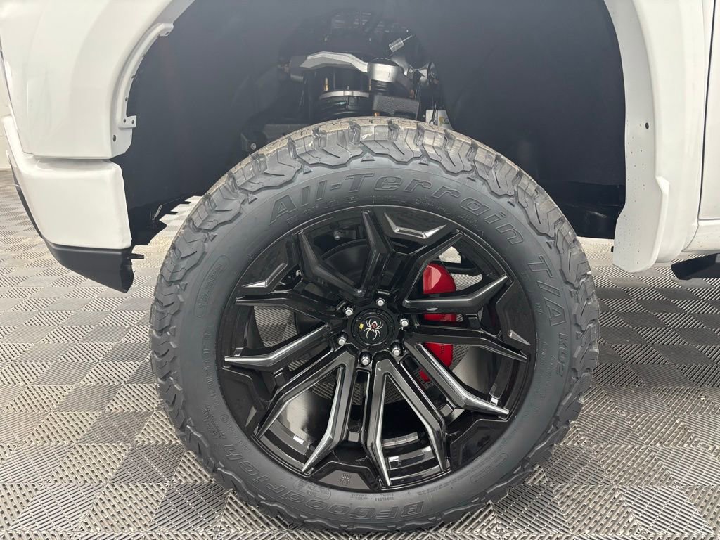 New 2025 GMC Sierra 1500 AT4 w/ AT4 Premium Package image 15