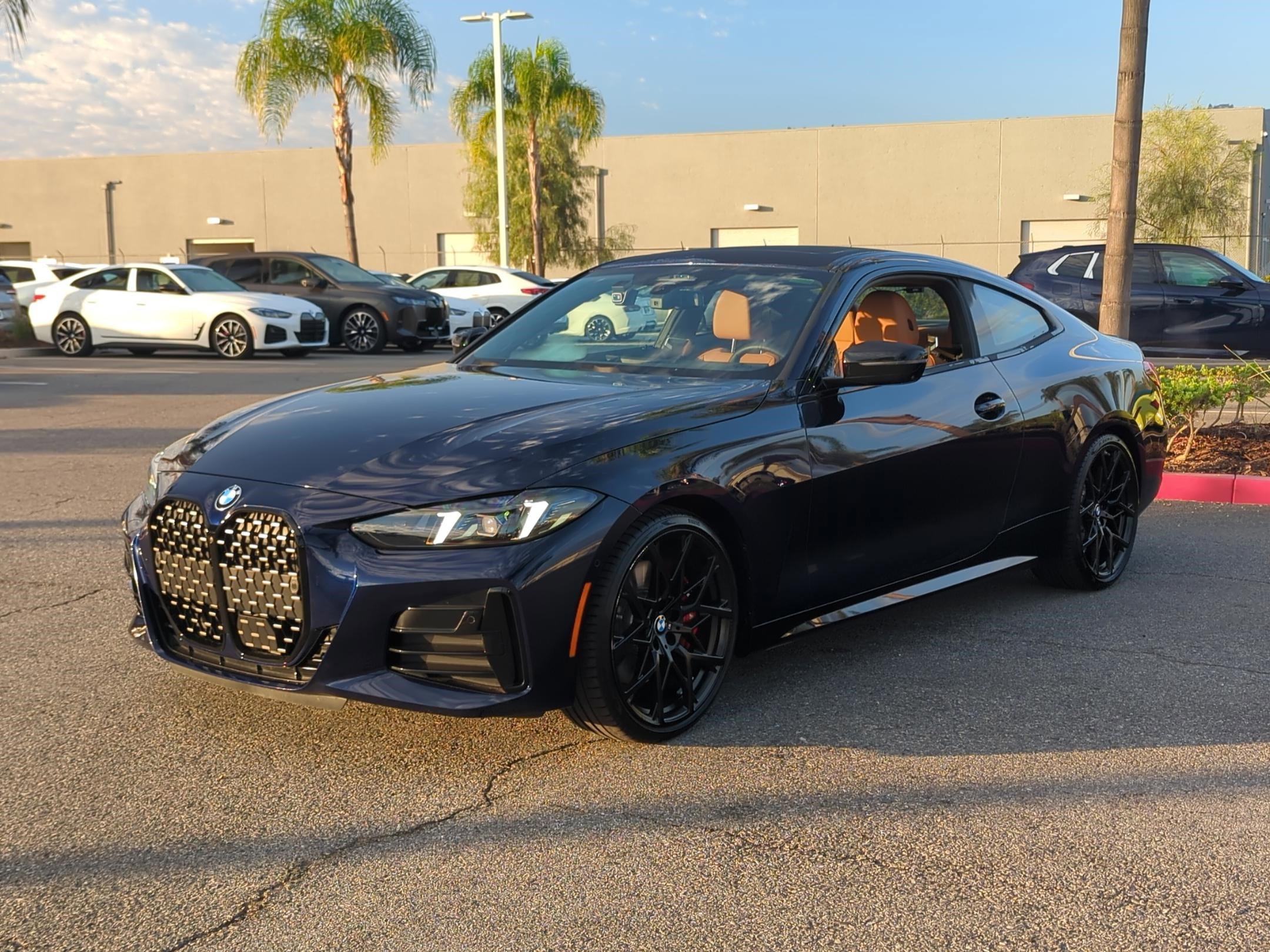 Used 2025 BMW 430i Coupe w/ M Sport Package image 5