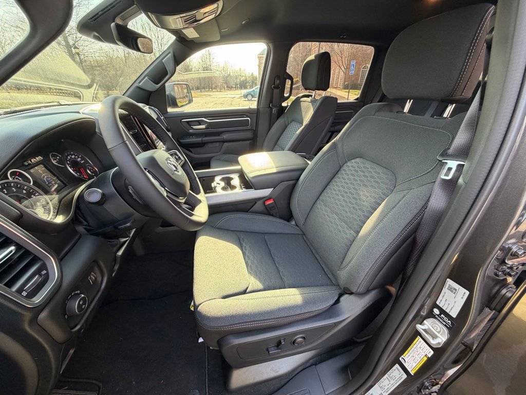 New 2026 RAM 1500 Big Horn w/ Night Edition AWD/4WD image 16