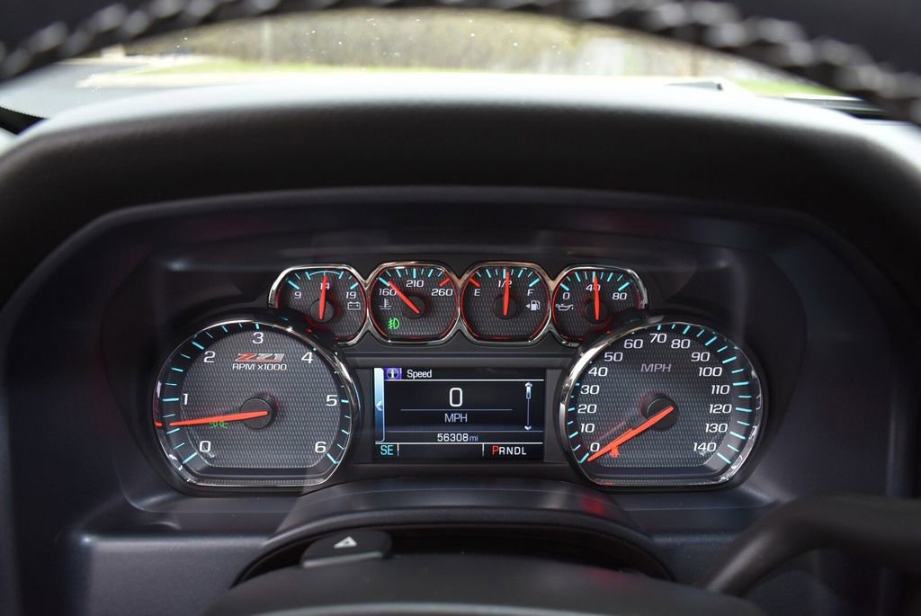 Used 2018 Chevrolet Silverado 1500 LT w/ All Star Edition image 12