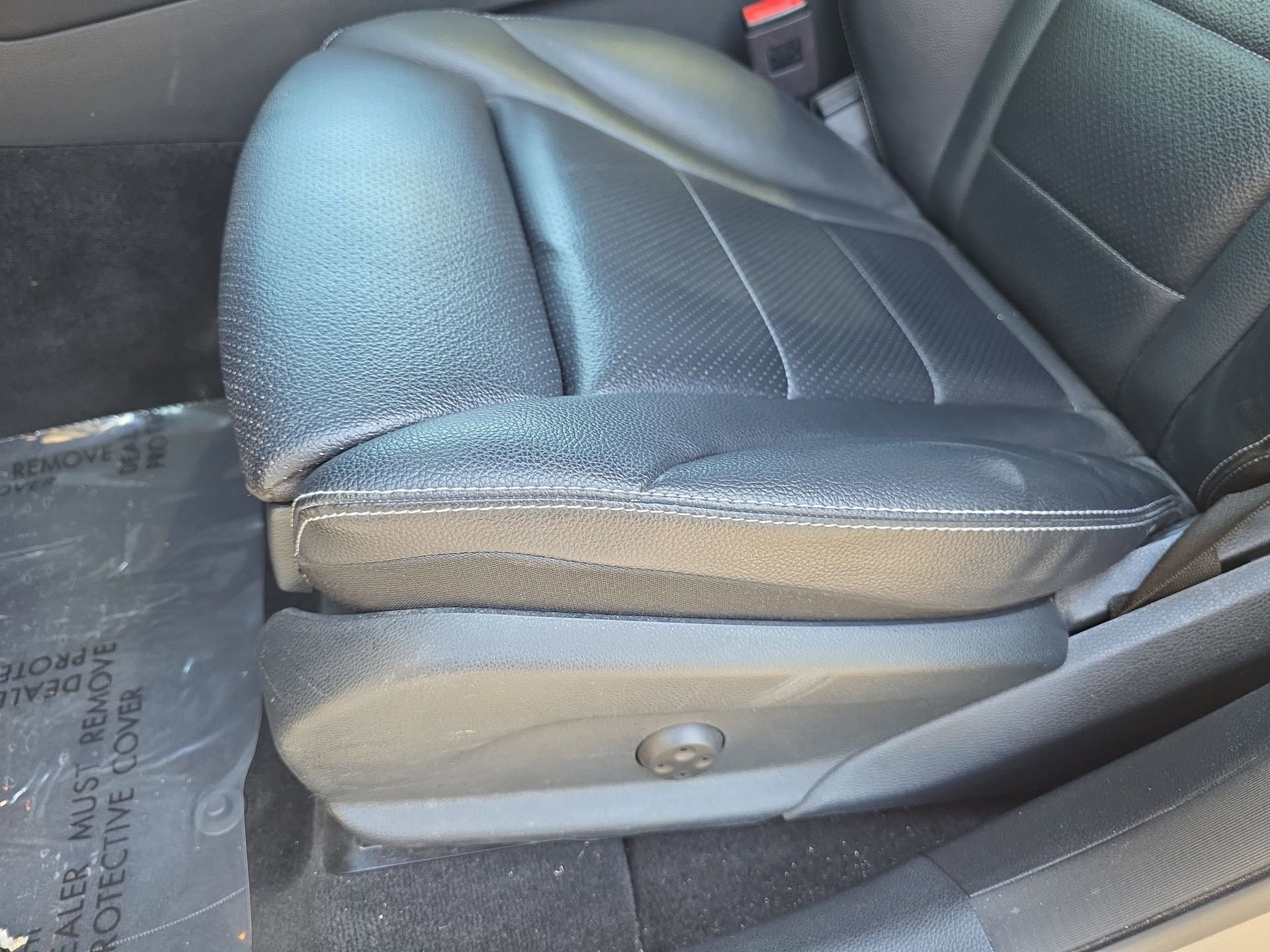 Used 2019 Mercedes-Benz GLC 300 4MATIC image 27