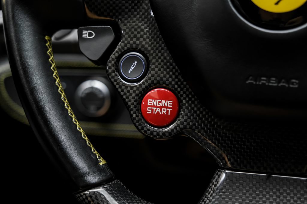 Used 2015 Ferrari 458 Spider RWD image 15
