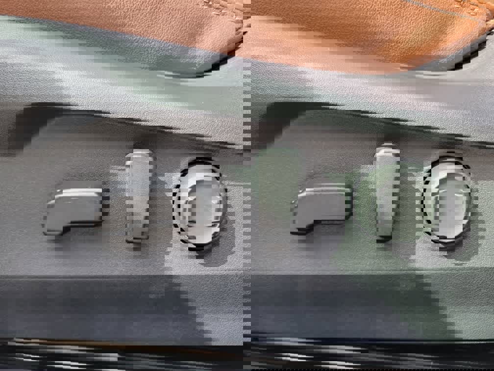 Used 2022 Subaru Outback Touring XT image 29