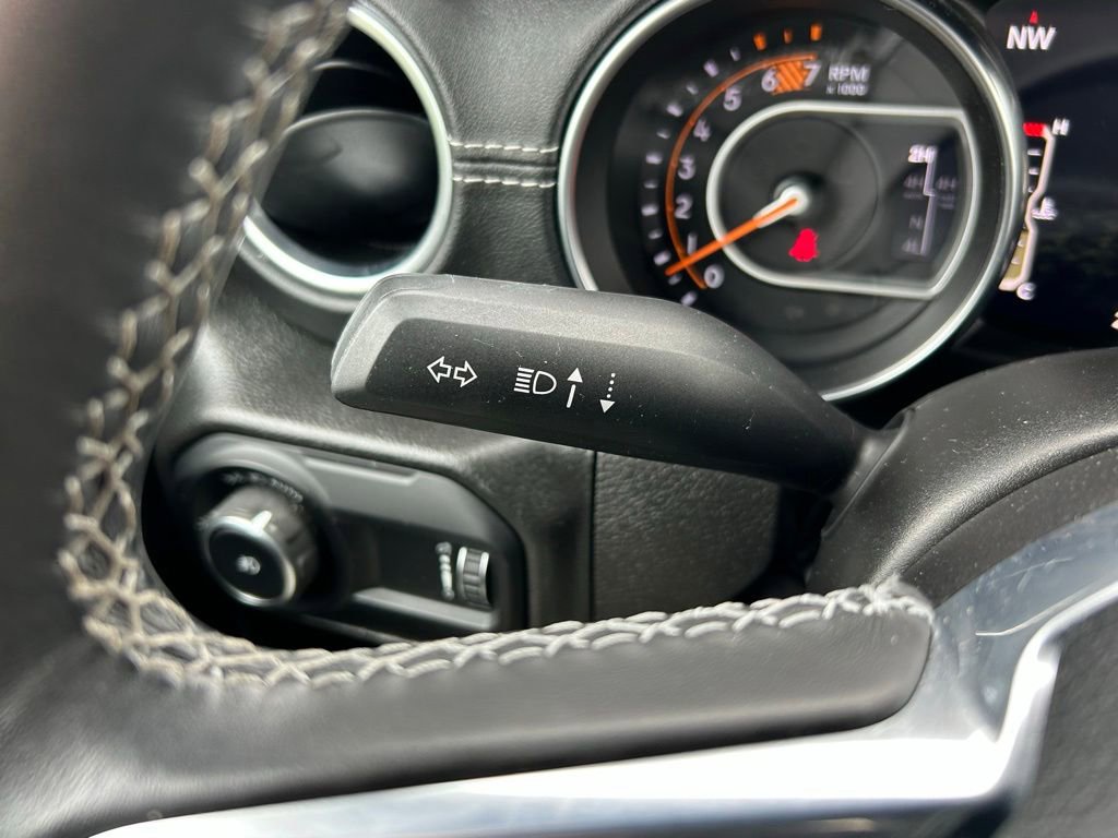 Used 2023 Jeep Wrangler Unlimited Sahara w/ Dual Top Group AWD/4WD image 20