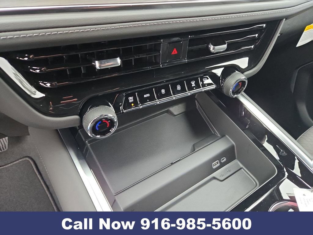 New 2026 Chevrolet Suburban LS image 15