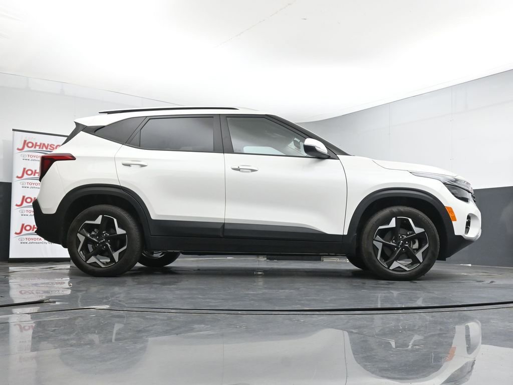 Used 2025 Kia Seltos S image 24