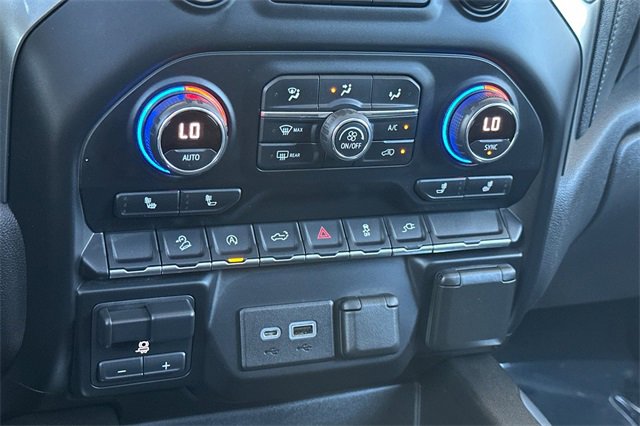 Used 2021 Chevrolet Silverado 1500 LT Trail Boss image 16