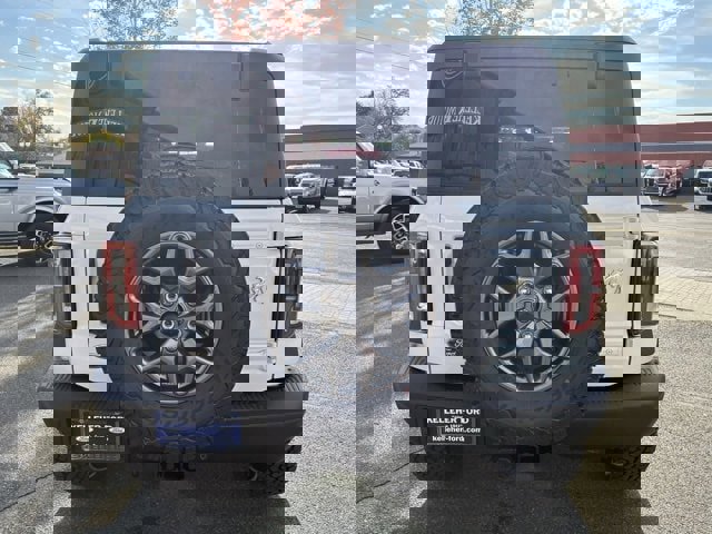 New 2025 Ford Bronco Badlands image 4