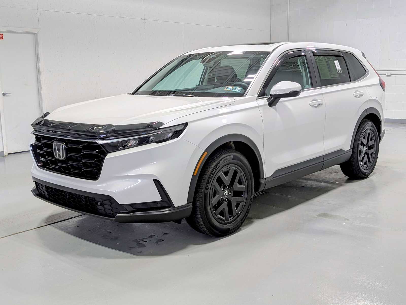 Used 2024 Honda CR-V EX-L image 1