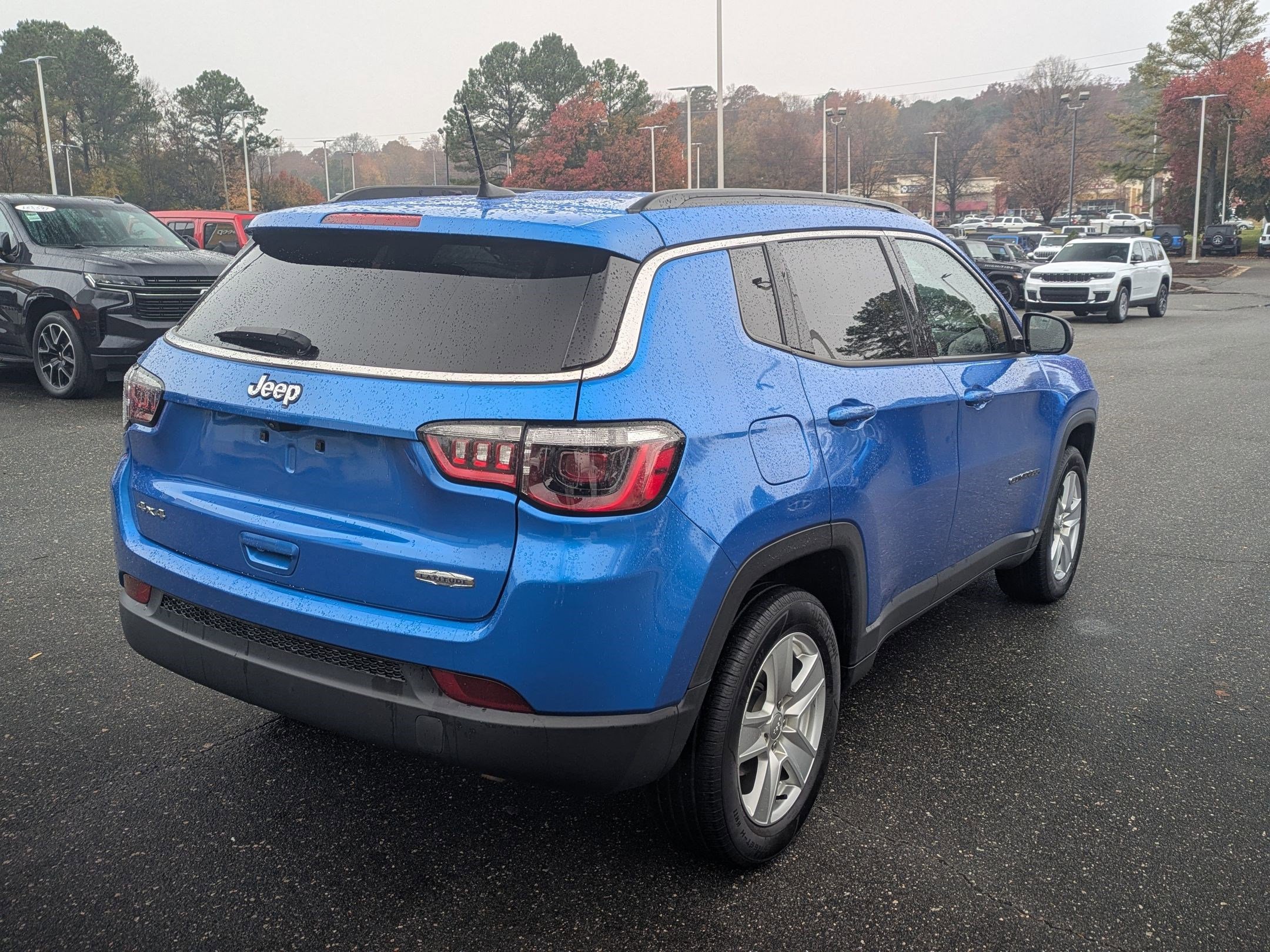 Used 2022 Jeep Compass Latitude image 5