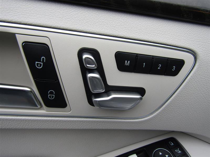 Used 2015 Mercedes-Benz E 350 Sedan w/ Premium 1 Package image 10