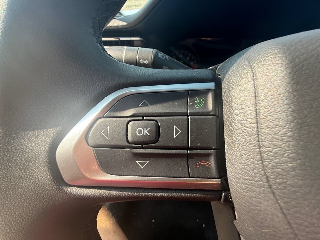 Used 2024 Jeep Compass Latitude AWD/4WD image 16