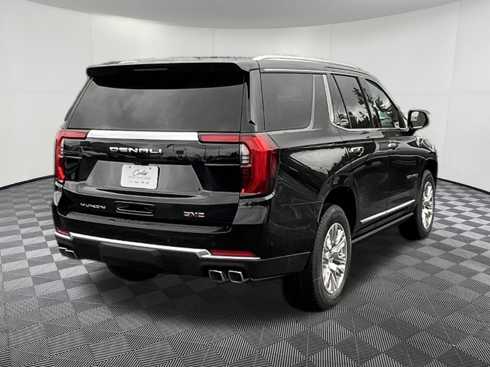 New 2026 GMC Yukon Denali w/ Sun & Power Step Package image 6