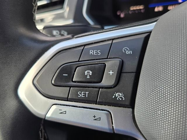 Used 2023 Volkswagen Tiguan SE FWD image 24