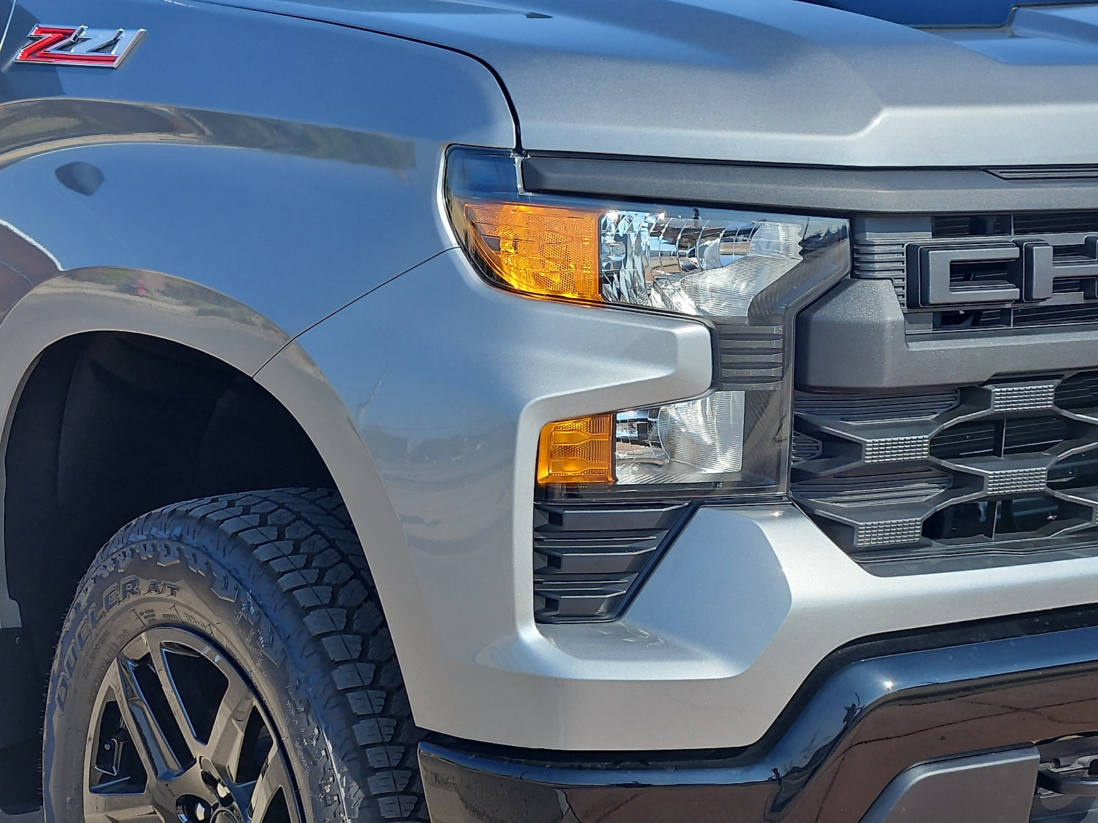 New 2026 Chevrolet Silverado 1500 Custom Trail Boss w/ Turbomax Blackout Package AWD/4WD image 8