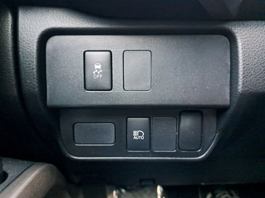 Used 2022 Toyota Tacoma TRD Sport image 30