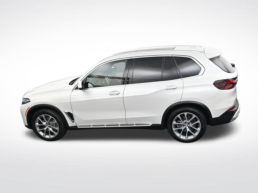 Used 2025 BMW X5 xDrive40i AWD/4WD image 29