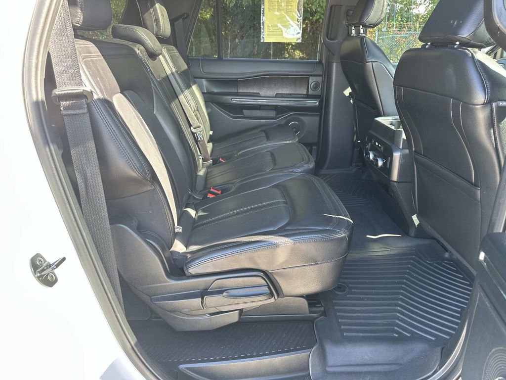 Used 2021 Ford Expedition Max Limited image 15