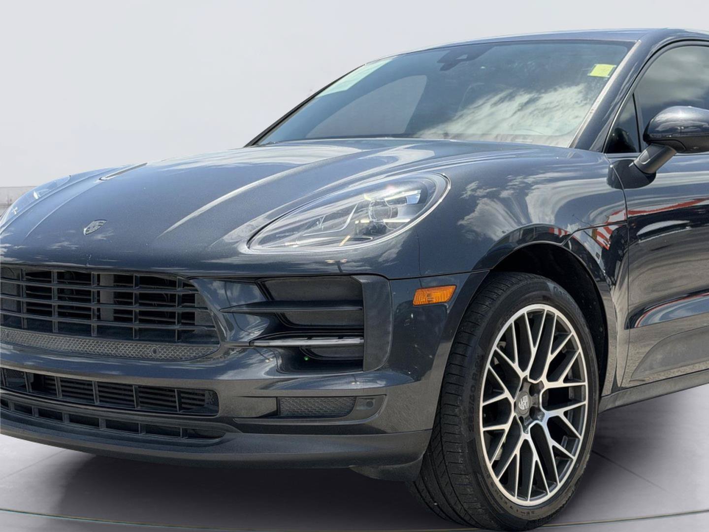Used 2019 Porsche Macan AWD/4WD image 8