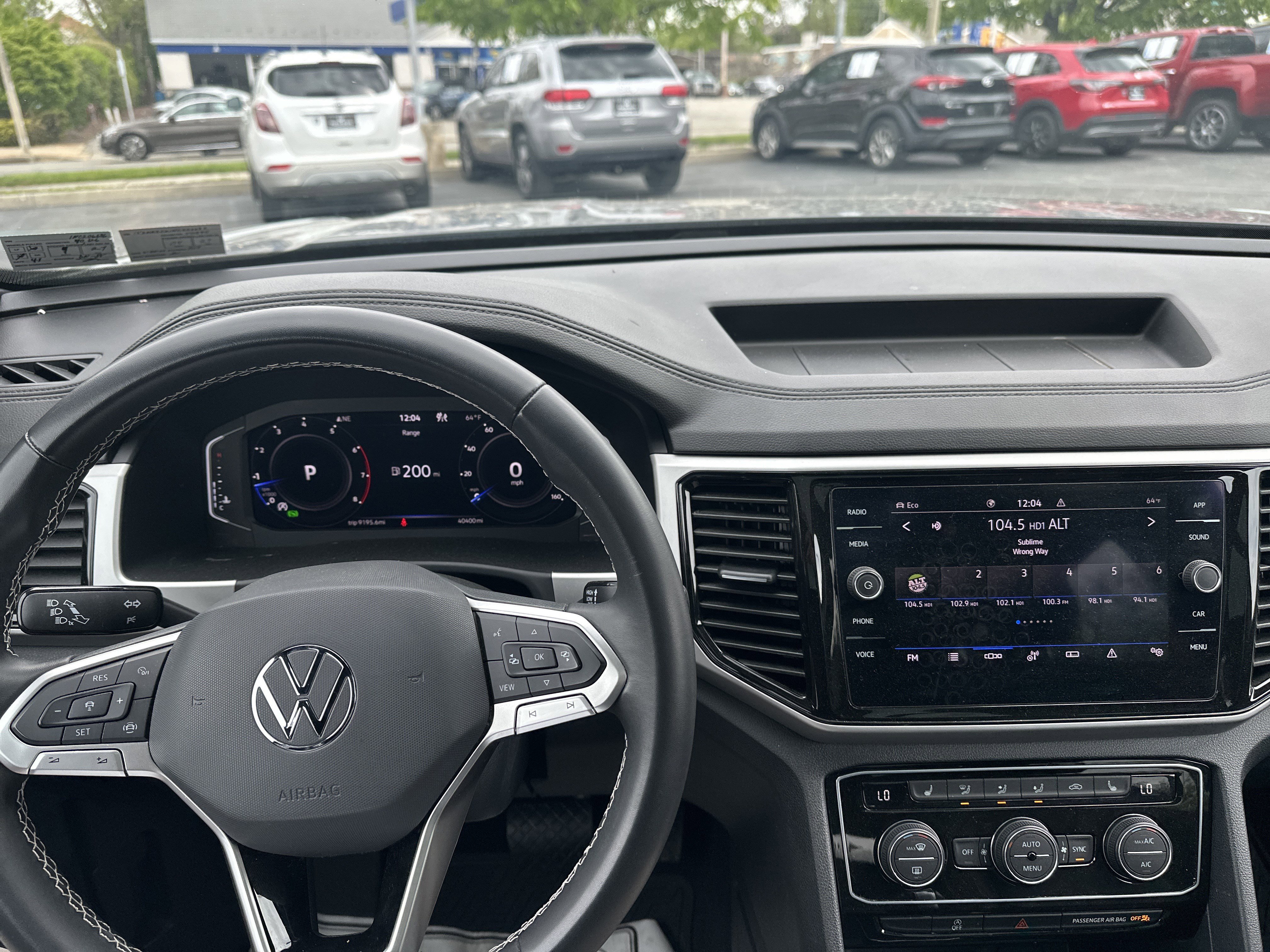 Used 2022 Volkswagen Atlas Cross Sport SE AWD/4WD image 11