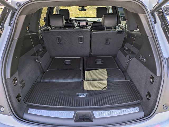 Certified 2025 Cadillac XT6 Premium Luxury w/ Platinum Package image 12