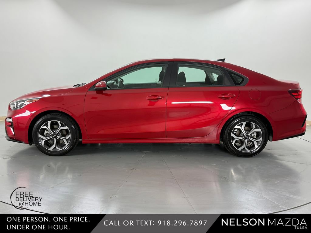 Used 2020 Kia Forte LXS FWD image 9