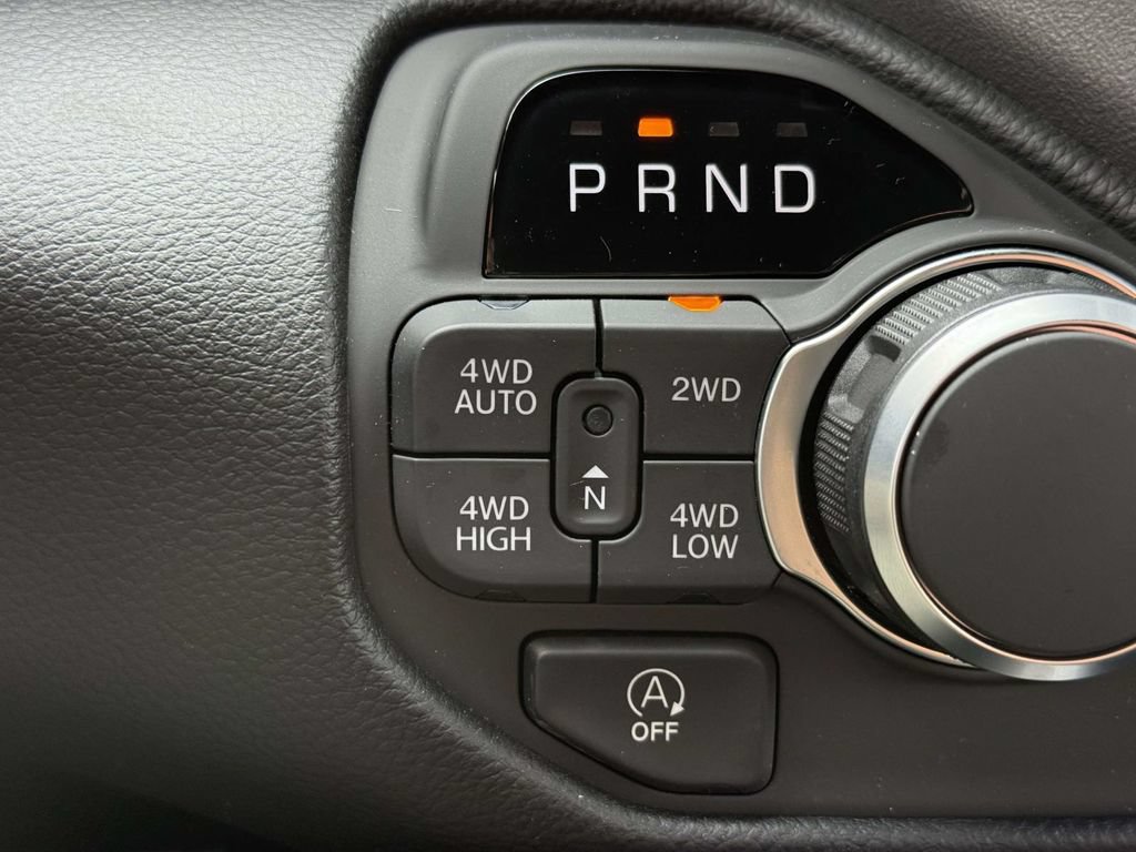 New 2026 RAM 1500 Big Horn AWD/4WD image 29
