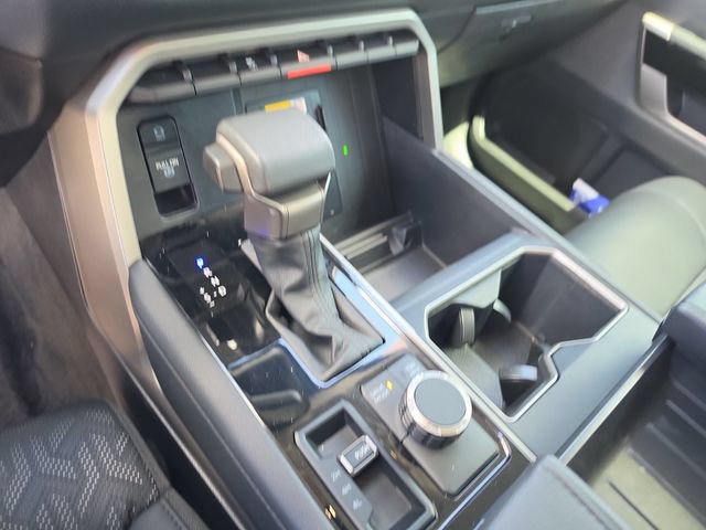 Used 2024 Toyota Tundra Limited w/ Power Package AWD/4WD image 27