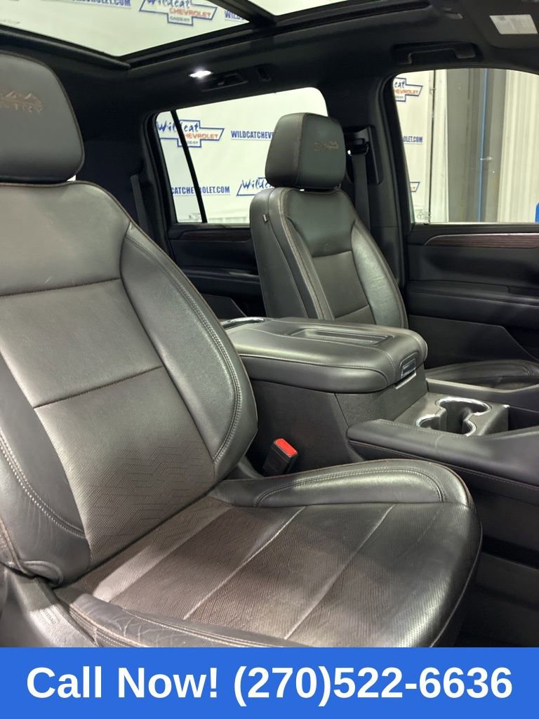 Used 2022 Chevrolet Suburban High Country image 53