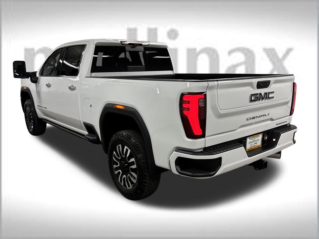 New 2026 GMC Sierra 2500 Denali Ultimate w/ Max Trailering Package image 17