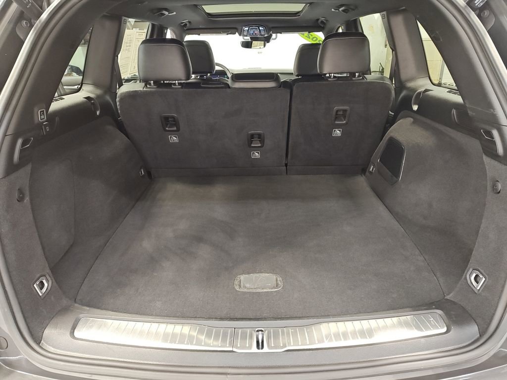 Used 2022 Jeep Grand Cherokee Overland image 35