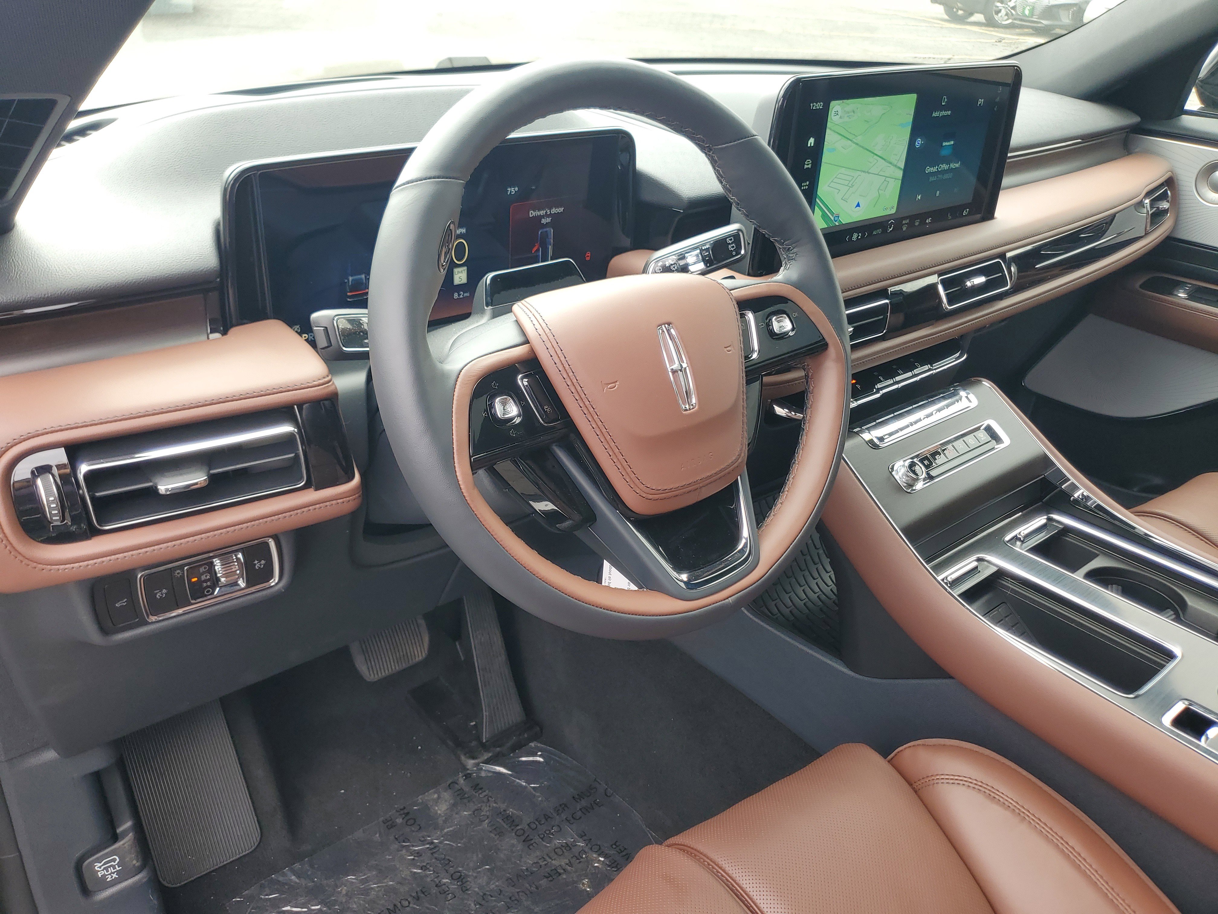 New 2026 Lincoln Aviator Reserve AWD/4WD image 12