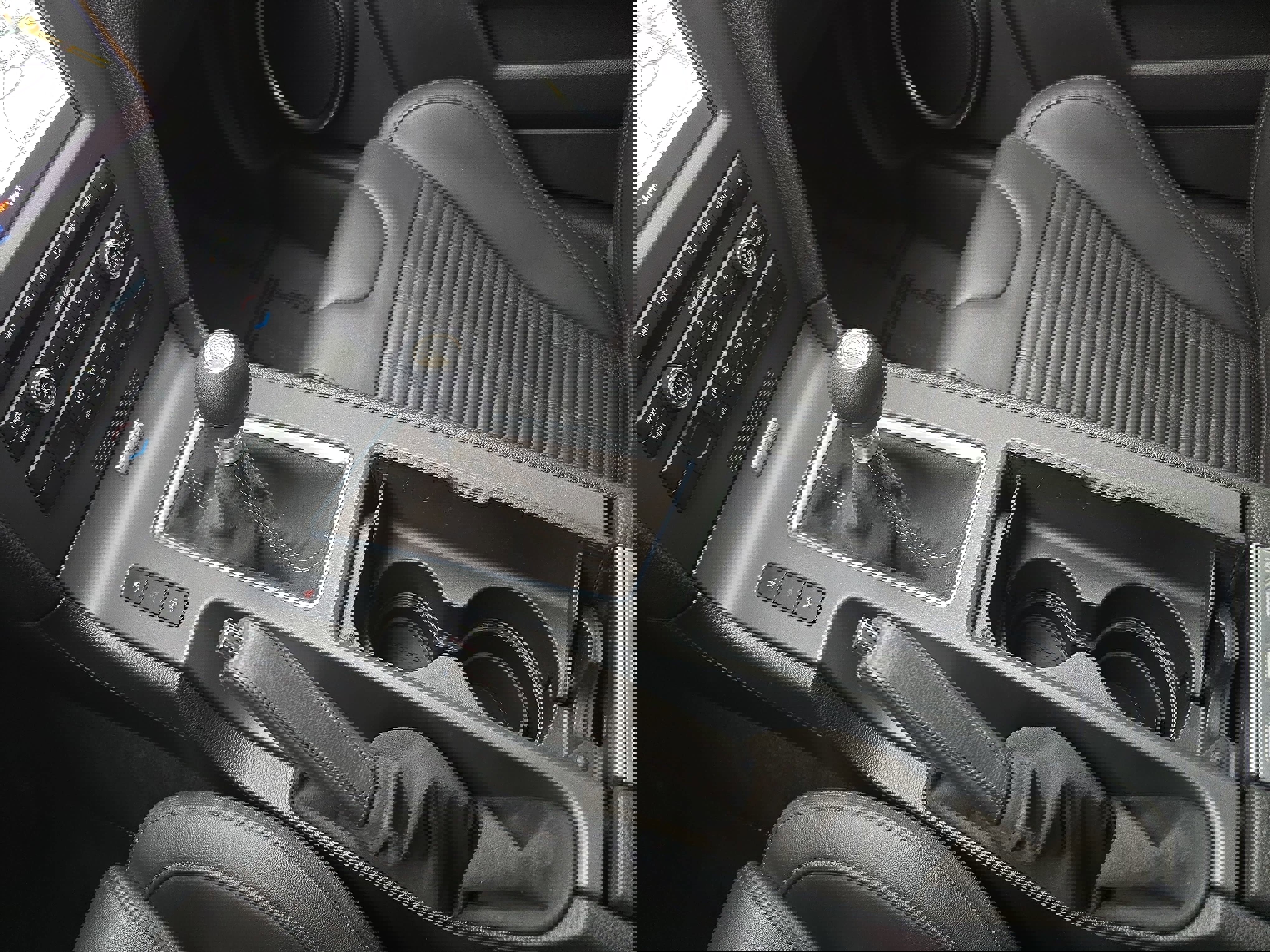 Used 2012 Ford Mustang Shelby GT500 w/ SVT Performance Pkg image 22