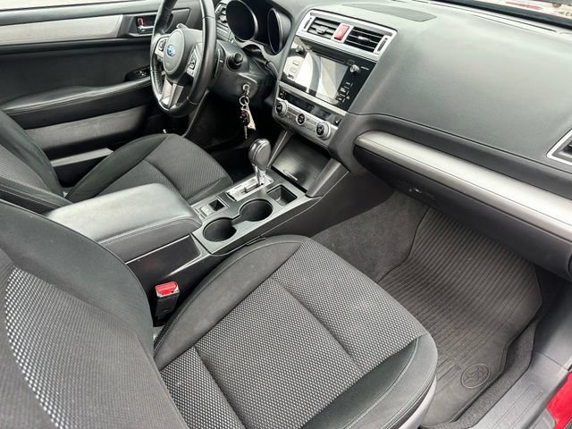 Used 2017 Subaru Outback 2.5i Premium AWD/4WD image 24