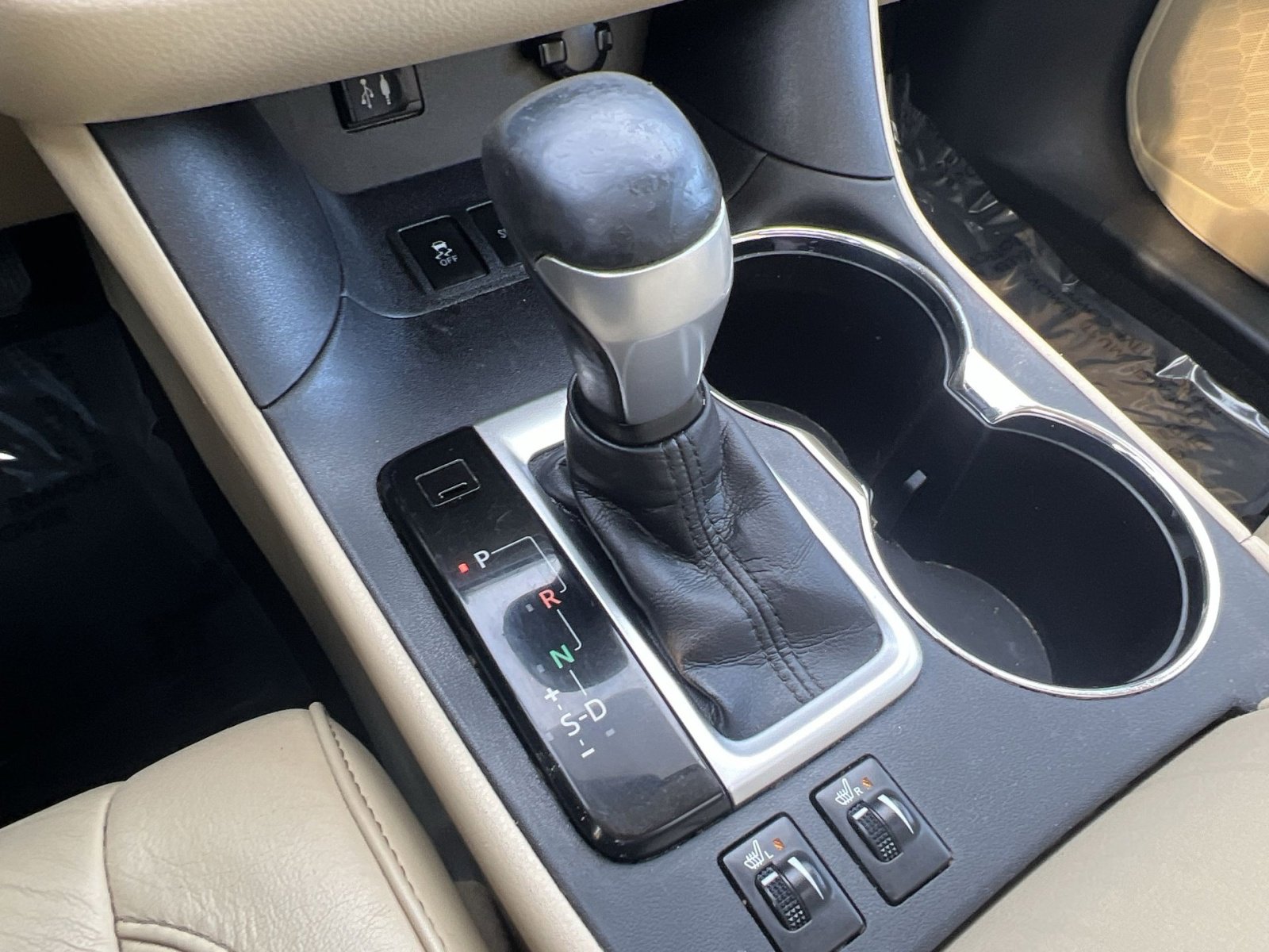 Used 2016 Toyota Highlander XLE image 23