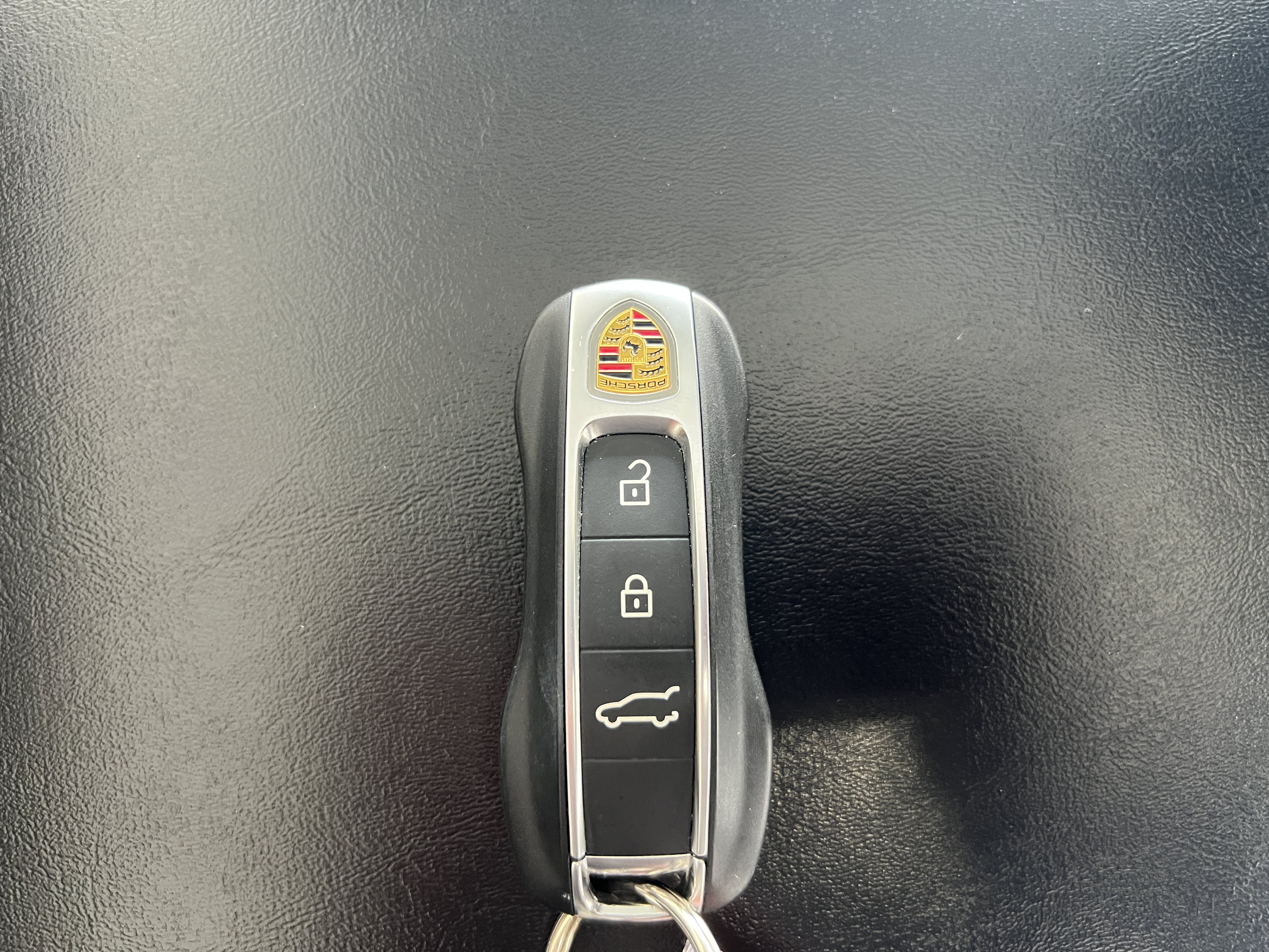 Certified 2023 Porsche Cayenne S AWD/4WD image 25