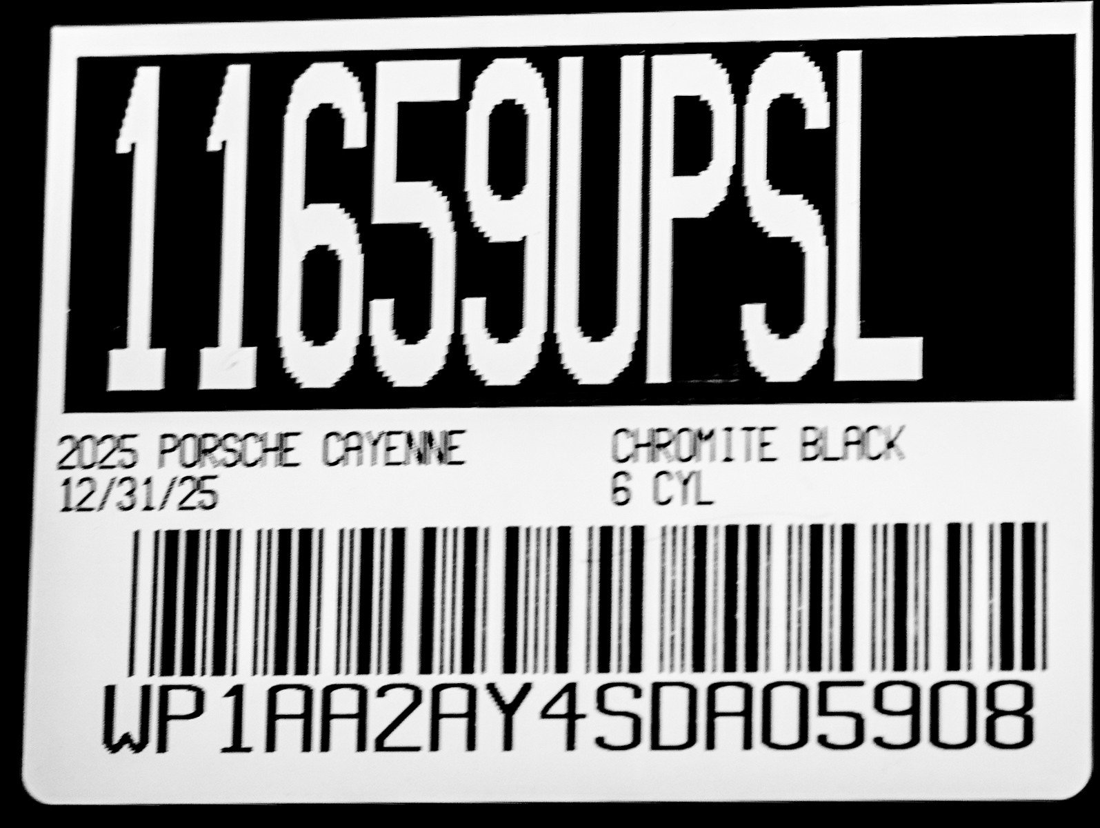 Used 2025 Porsche Cayenne image 28