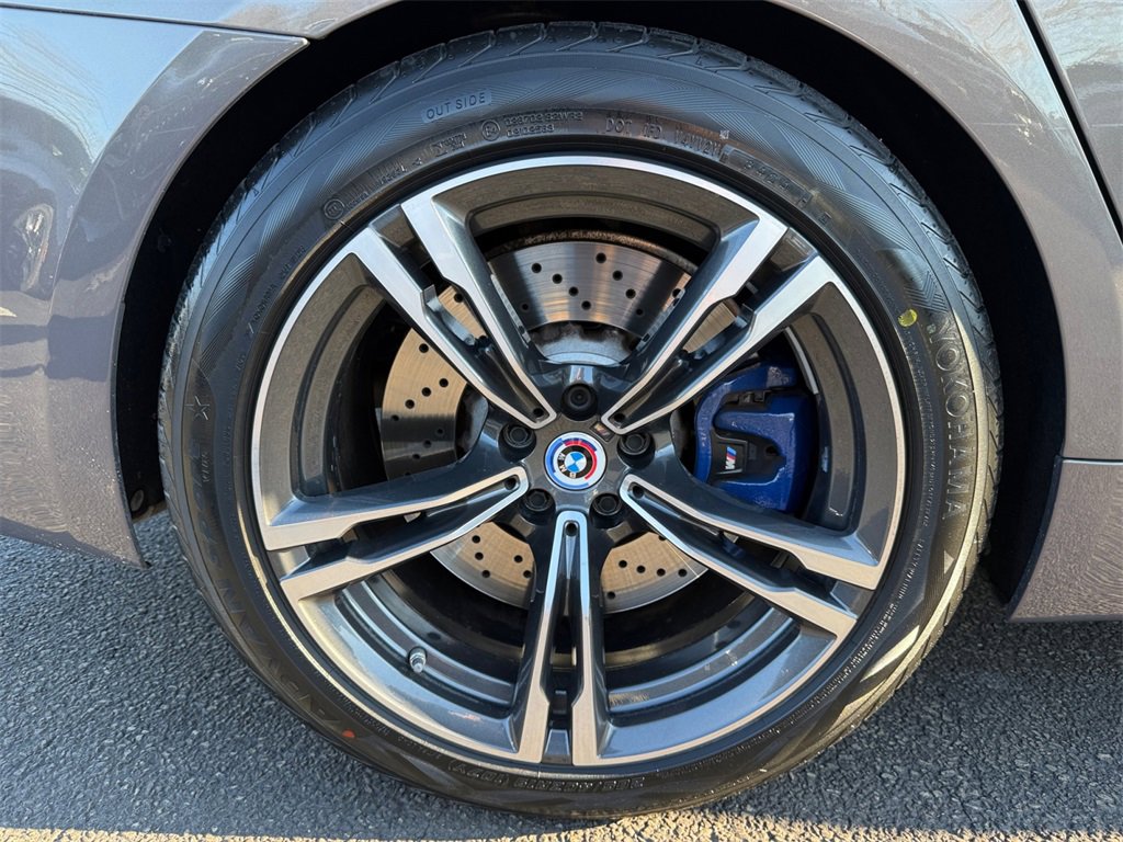 Certified 2023 BMW M5 Base w/ Executive Package image 17