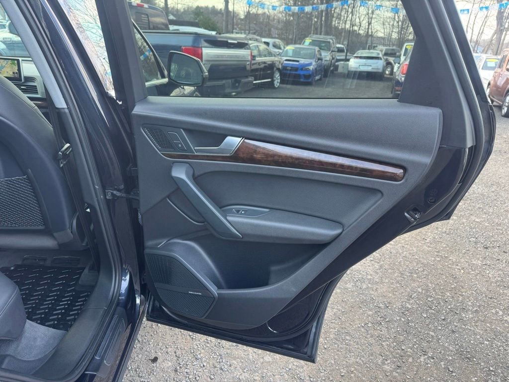 Used 2018 Audi Q5 2.0T Premium Plus w/ Premium Plus Package image 22