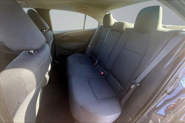 Used 2023 Toyota Corolla LE image 19