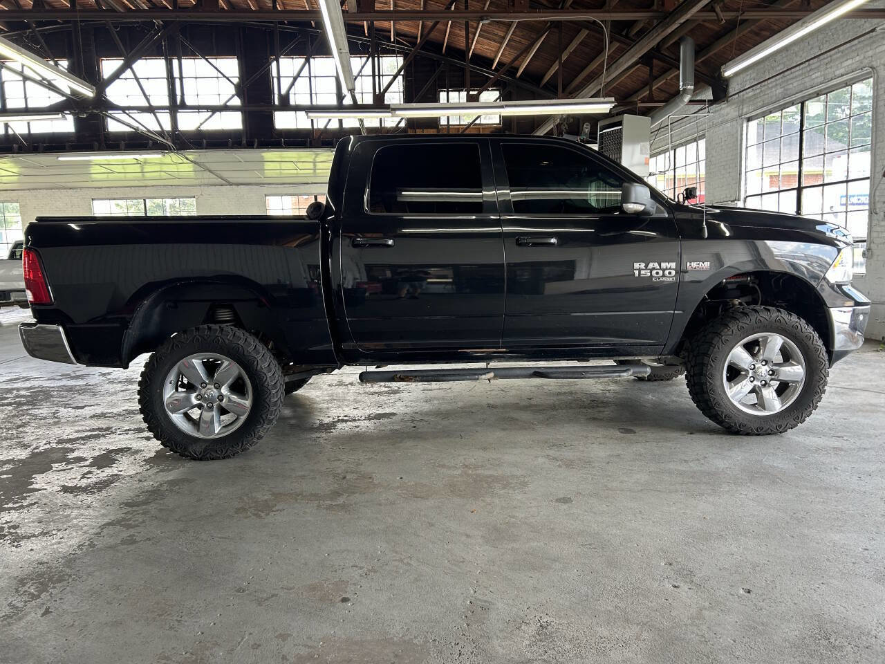 Used 2019 RAM 1500 Big Horn image 8