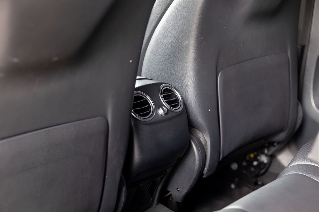 Used 2019 Mercedes-Benz GLC 300 image 53