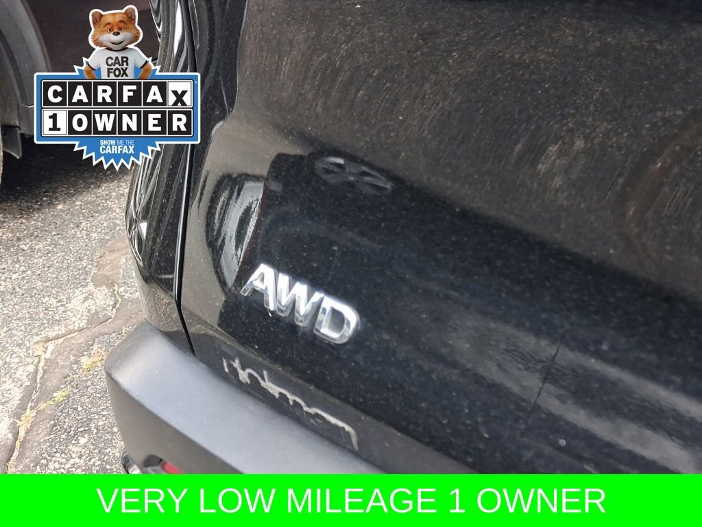 Used 2023 INFINITI QX60 Luxe AWD/4WD image 9