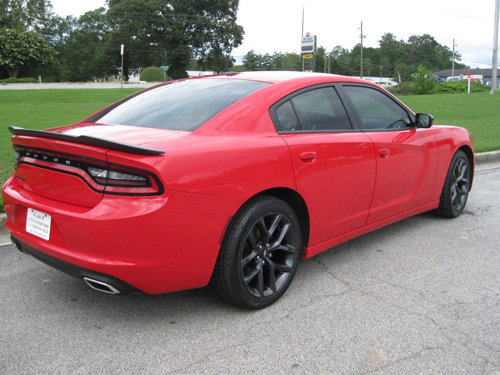 Used 2019 Dodge Charger SXT image 7