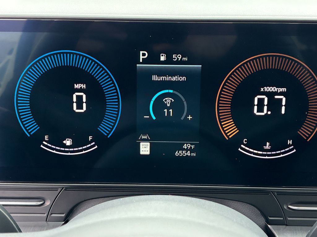 Used 2025 Hyundai Kona SEL image 27