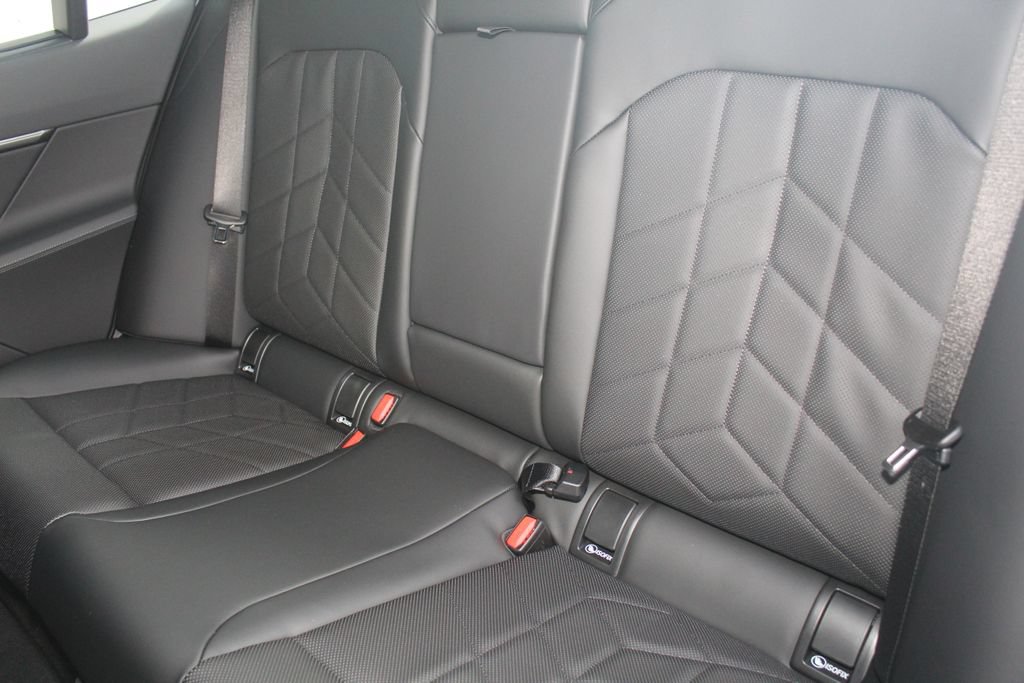Used 2026 BMW 530i xDrive w/ Executive Package AWD/4WD image 21