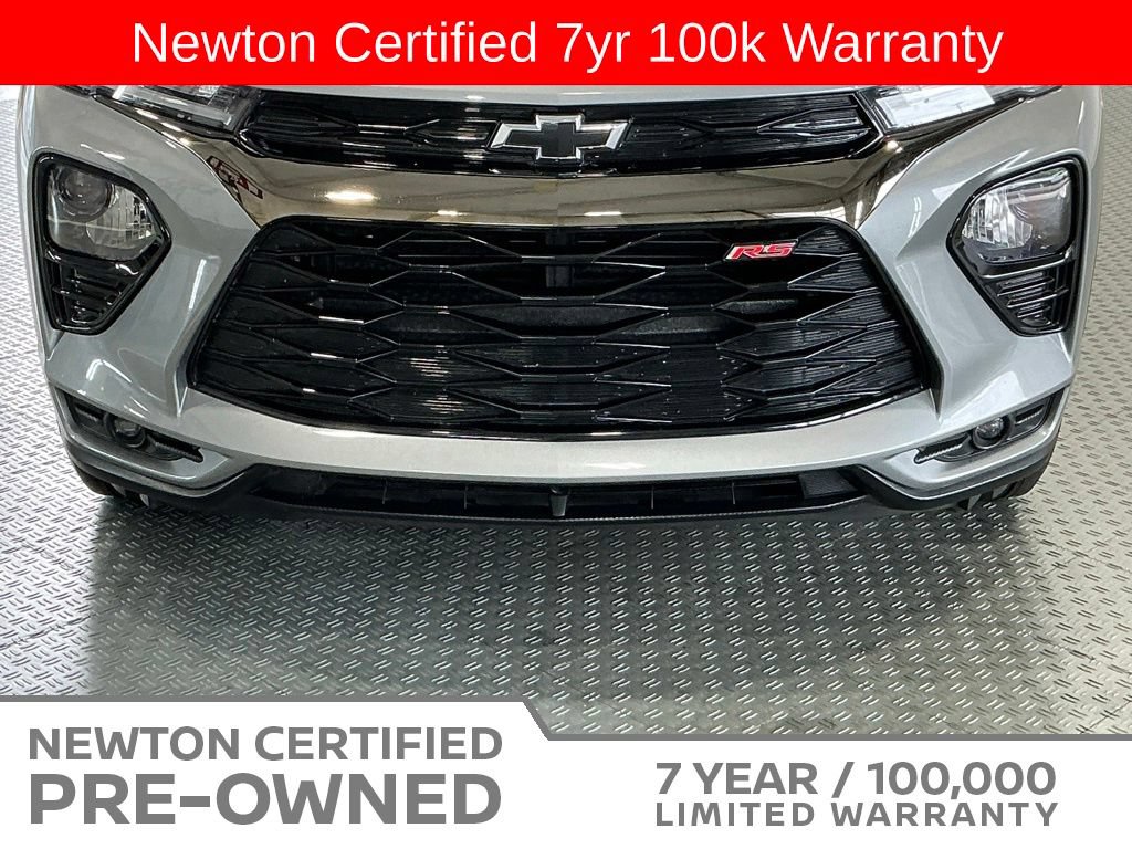Used 2023 Chevrolet TrailBlazer RS w/ Sun and Liftgate Package FWD image 46